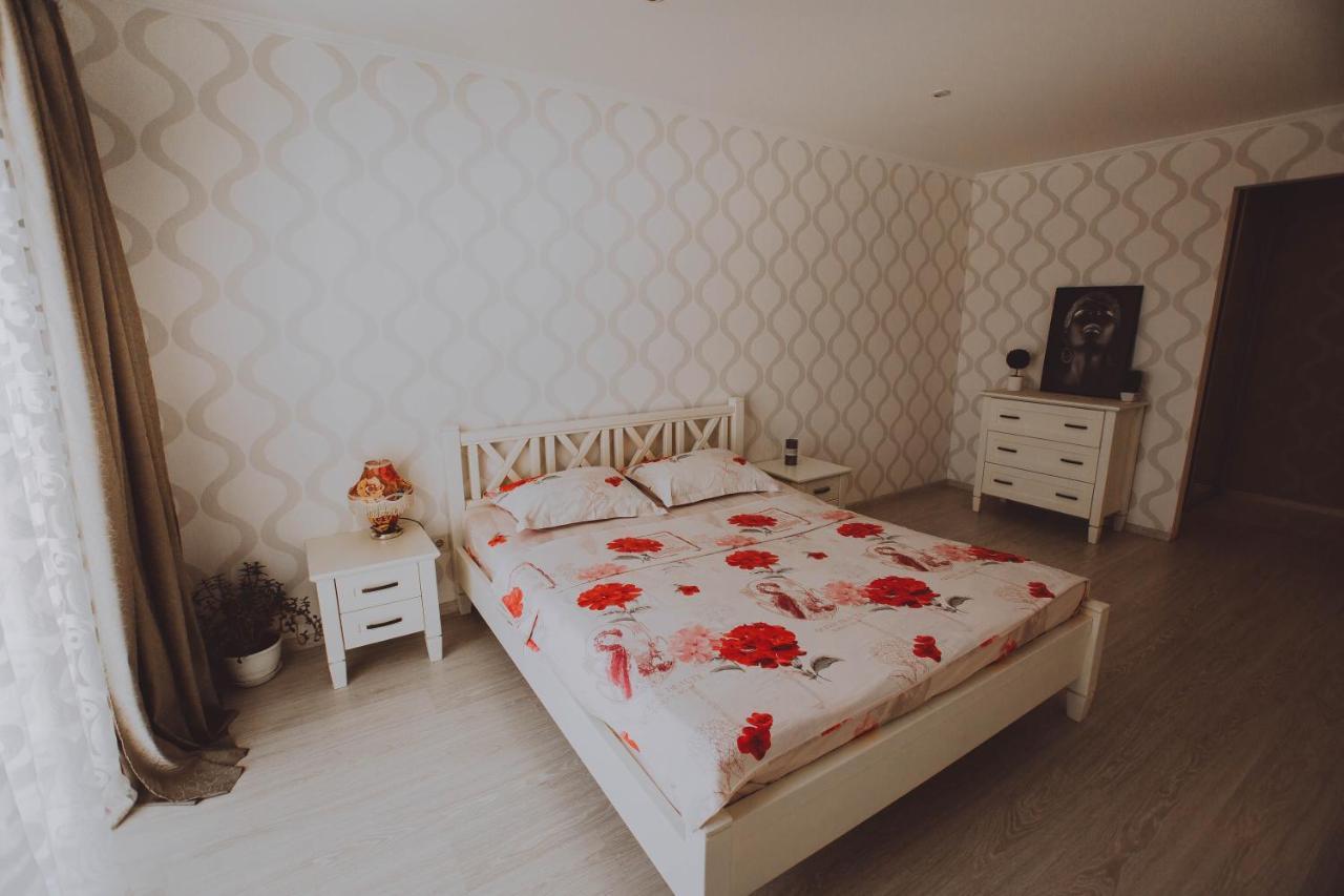 Standard Plus Apartment Poltava Kültér fotó